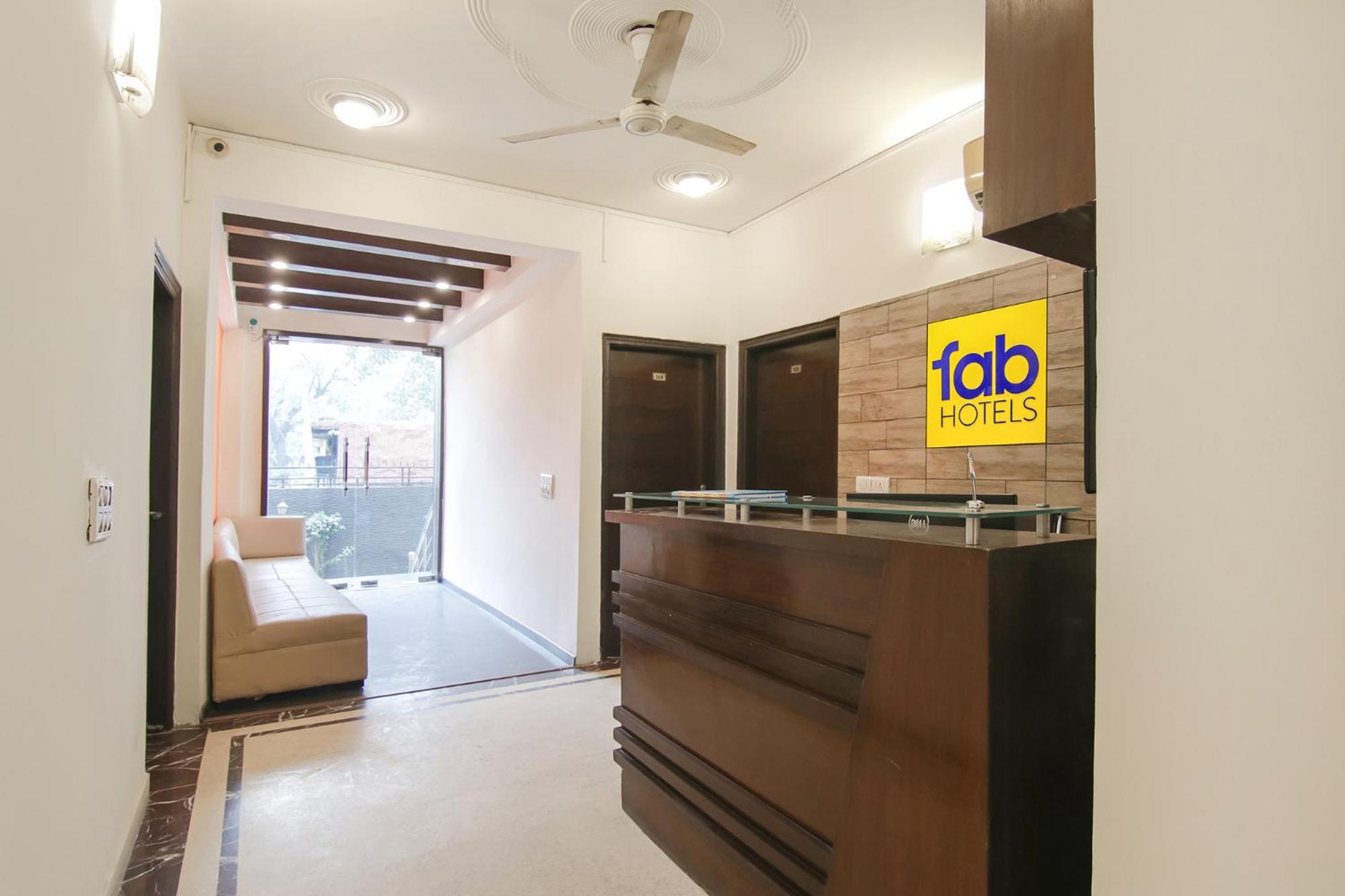 Fabhotel The Lavish Villa Badshahpur Εξωτερικό φωτογραφία