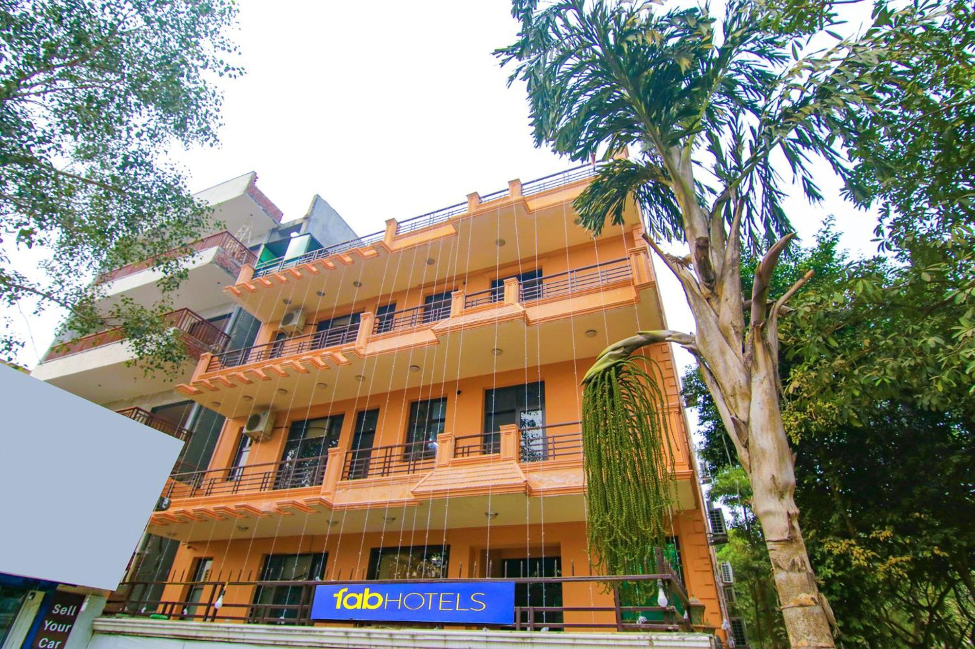 Fabhotel The Lavish Villa Badshahpur Εξωτερικό φωτογραφία